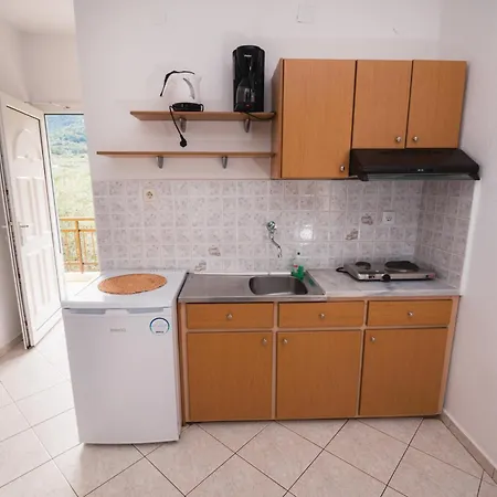 House Elena Apartment Kinira
