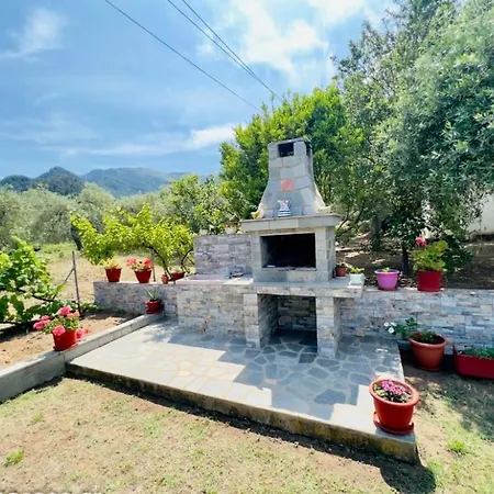 House Elena * Kinira