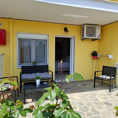 House Elena Kinira