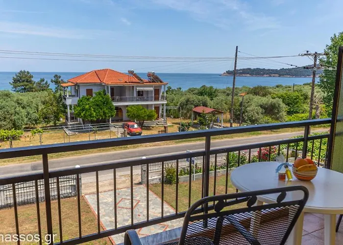 埃琳娜公寓 * 基尼拉